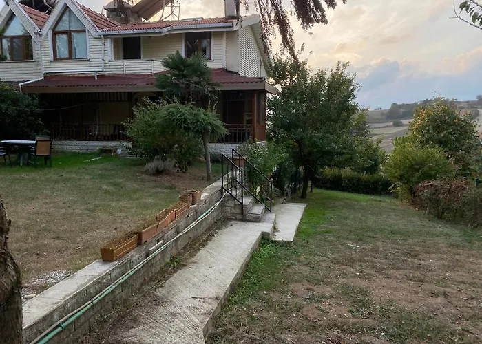 Havalimanina Cok Yakin Villada Arnavutkoy
