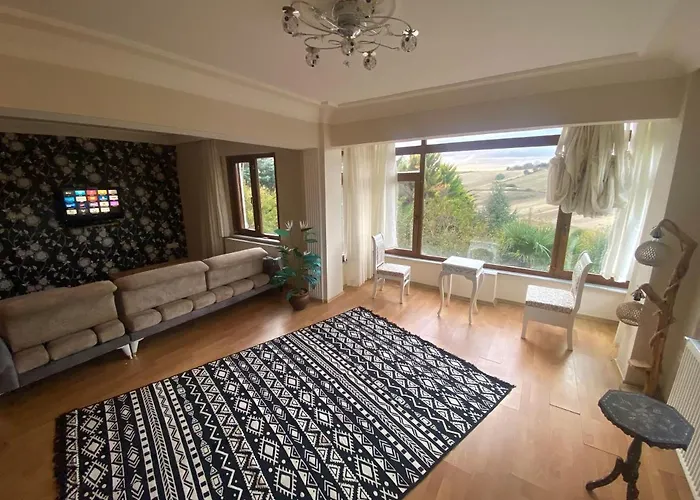 Havalimanina Cok Yakin Villada